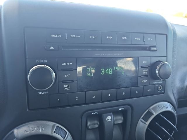 2017 Jeep Wrangler Sport