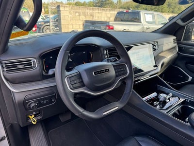 2024 Jeep Wagoneer L Series III