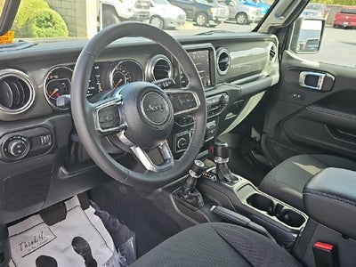 2023 Jeep Gladiator Overland