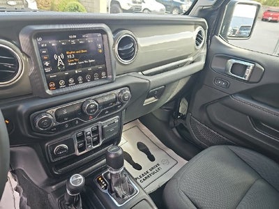 2023 Jeep Gladiator Overland