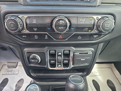 2023 Jeep Gladiator Overland