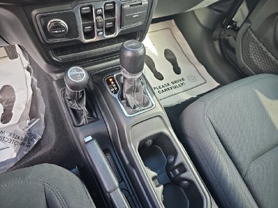 2023 Jeep Gladiator Overland