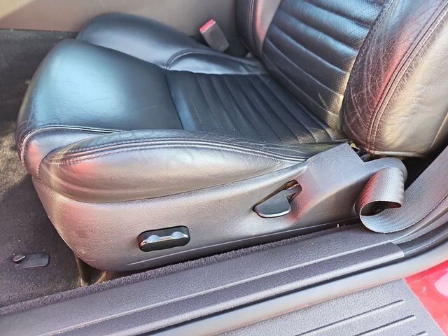 2002 Ford Thunderbird Base