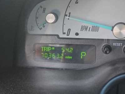 2002 Ford Thunderbird Base