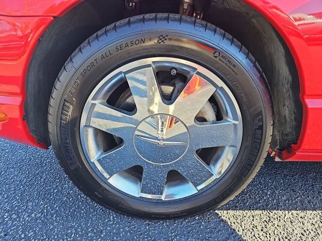 2002 Ford Thunderbird Base