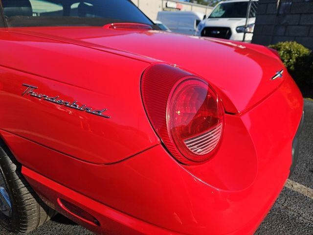 2002 Ford Thunderbird Base