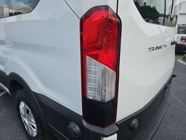2024 Ford Transit-350 XLT 15 passenger