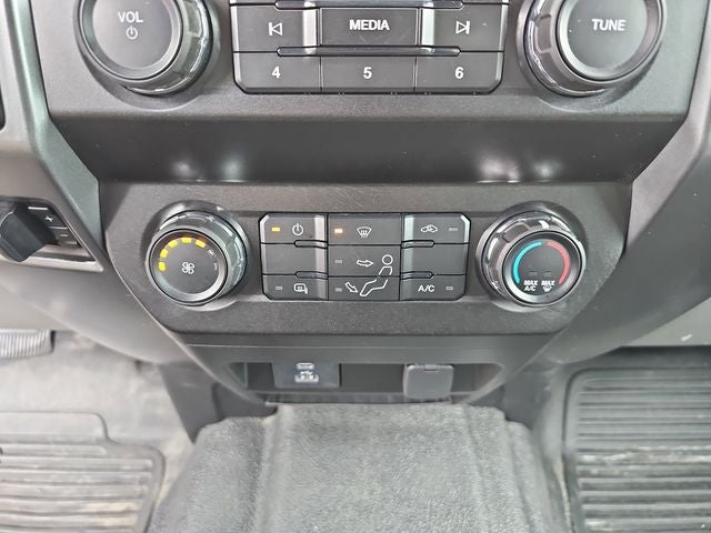 2021 Ford F-450SD XLT DRW