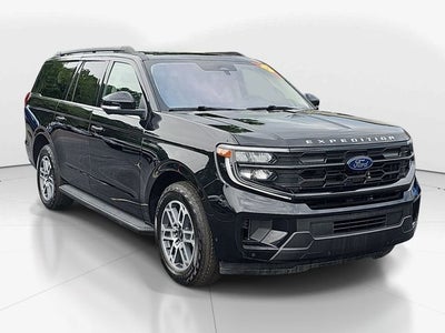 2025 Ford Expedition Max Active