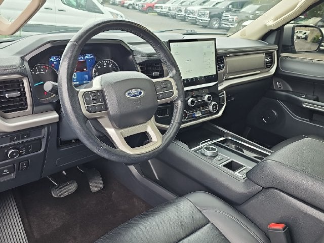 2022 Ford Expedition XLT