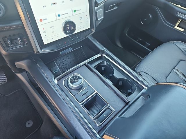 2024 Ford Expedition Platinum