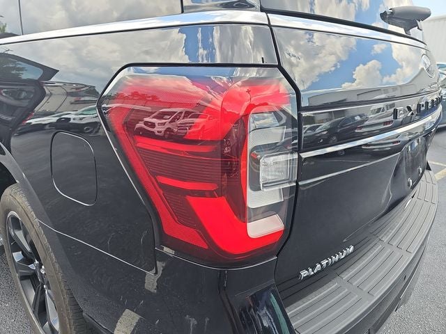 2023 Ford Expedition Limited STEALTH PACKAGE