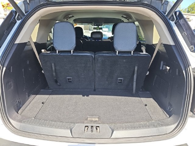 2021 Ford Explorer Base
