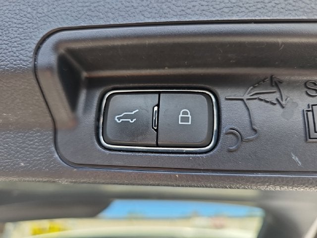 2021 Ford Explorer Base