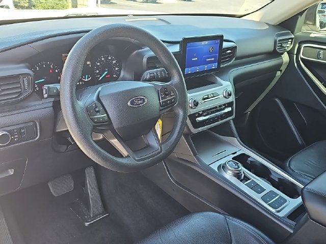 2021 Ford Explorer Base