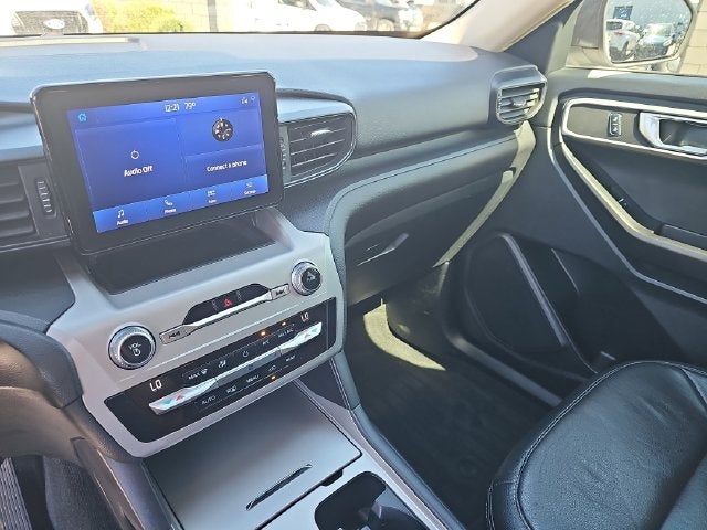 2021 Ford Explorer Base