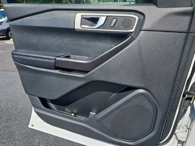 2021 Ford Explorer Base