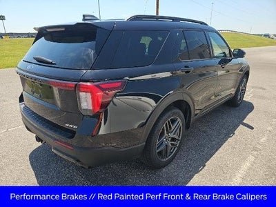 2025 Ford Explorer ST-Line