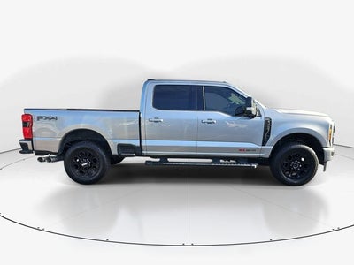 2023 Ford F-350SD Lariat