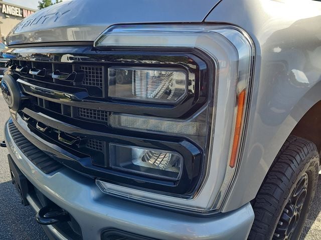 2023 Ford F-350SD Lariat