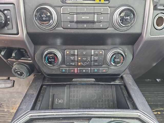 2020 Ford F-350SD Limited