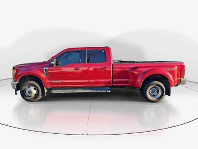2022 Ford F-350SD Lariat DRW