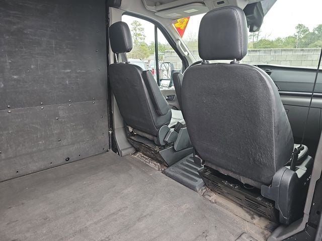 2022 Ford Transit-250 Base