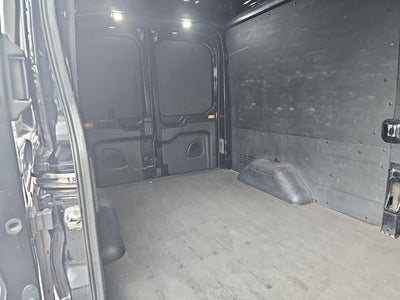 2022 Ford Transit-250 Base