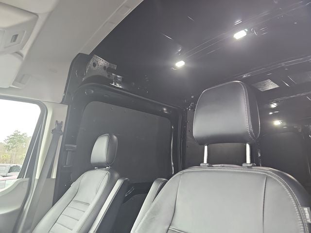 2022 Ford Transit-250 Base