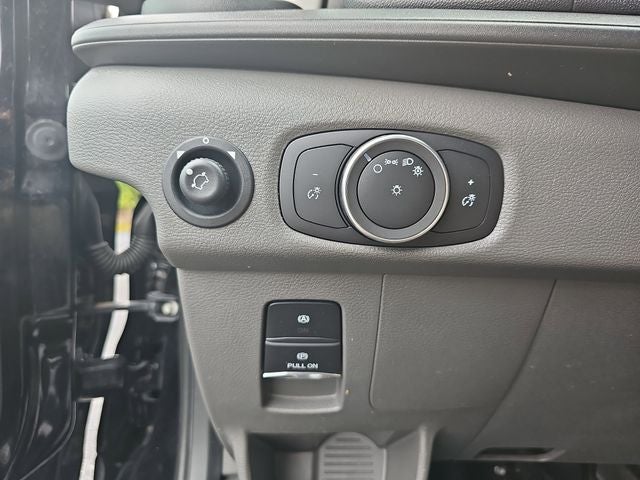 2022 Ford Transit-250 Base