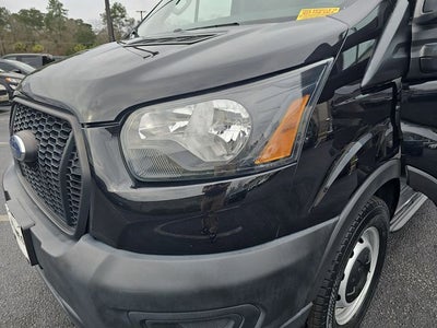 2022 Ford Transit-250 Base