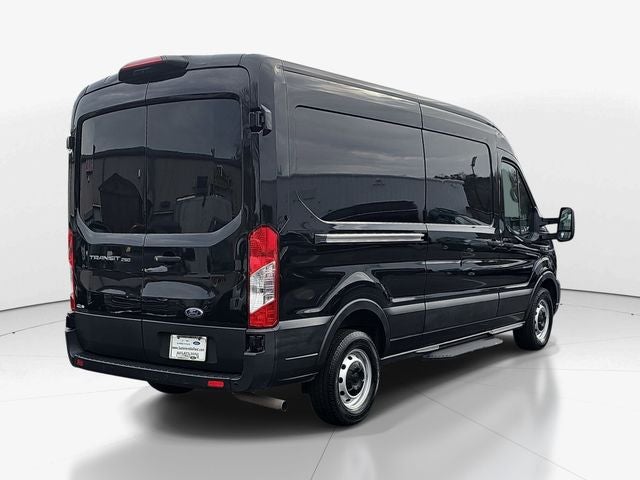 2022 Ford Transit-250 Base