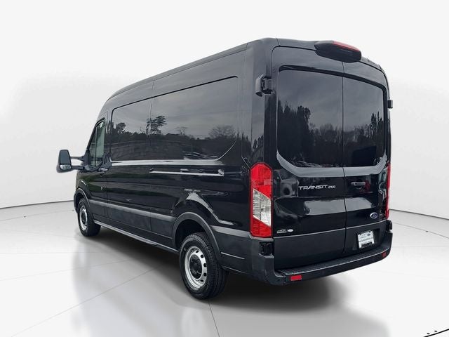 2022 Ford Transit-250 Base