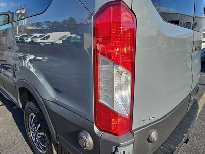 2022 Ford E-Transit-350 Base