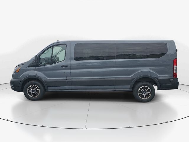 2022 Ford E-Transit-350 Base