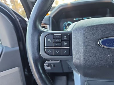 2022 Ford F-150 Lightning Lariat