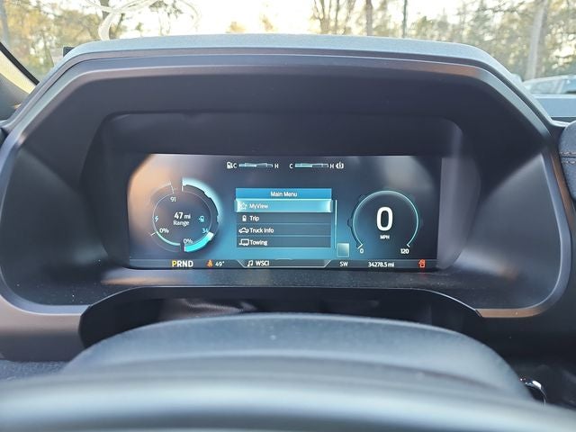 2022 Ford F-150 Lightning Lariat