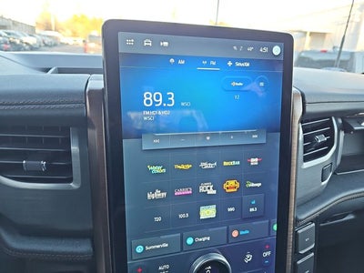 2022 Ford F-150 Lightning Lariat