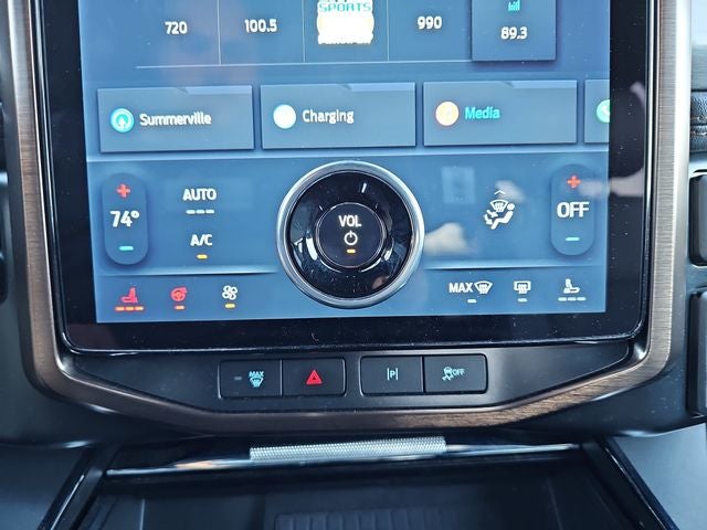 2022 Ford F-150 Lightning Lariat