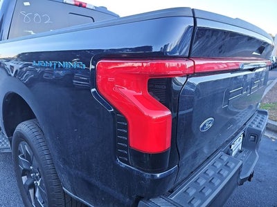 2022 Ford F-150 Lightning Lariat