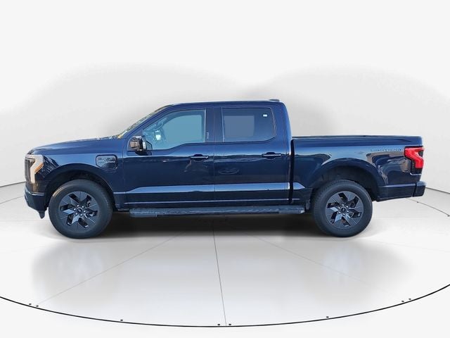 2022 Ford F-150 Lightning Lariat