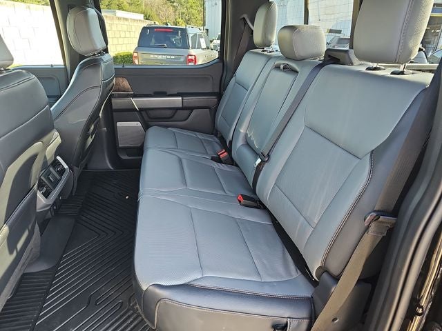 2023 Ford F-150 Lightning Lariat