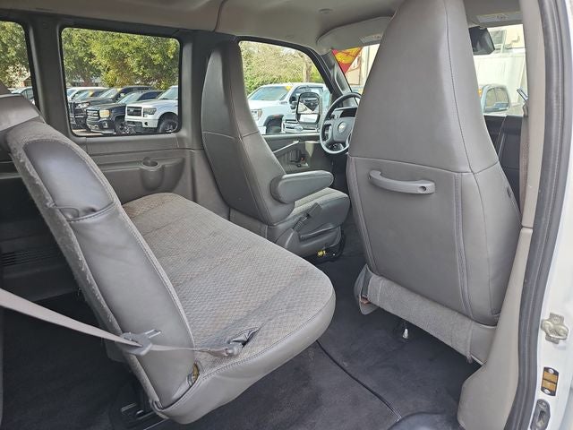2023 Chevrolet Express 3500 LT Passenger