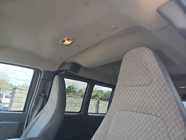 2023 Chevrolet Express 3500 LT Passenger