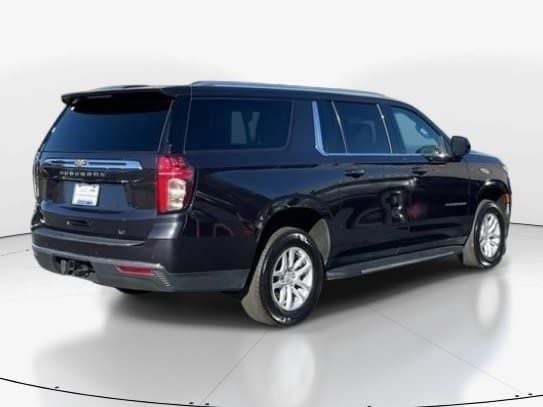 2024 Chevrolet Suburban LT