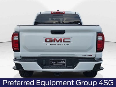 2024 GMC Canyon AT4