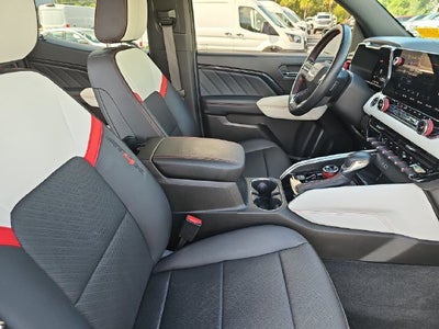 2024 GMC Canyon AT4X