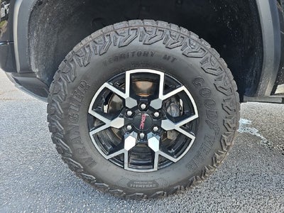 2024 GMC Canyon AT4X