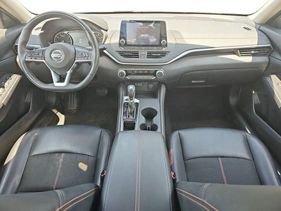 2022 Nissan Altima 2.5 SR