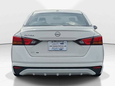 2025 Nissan Altima 2.5 SV